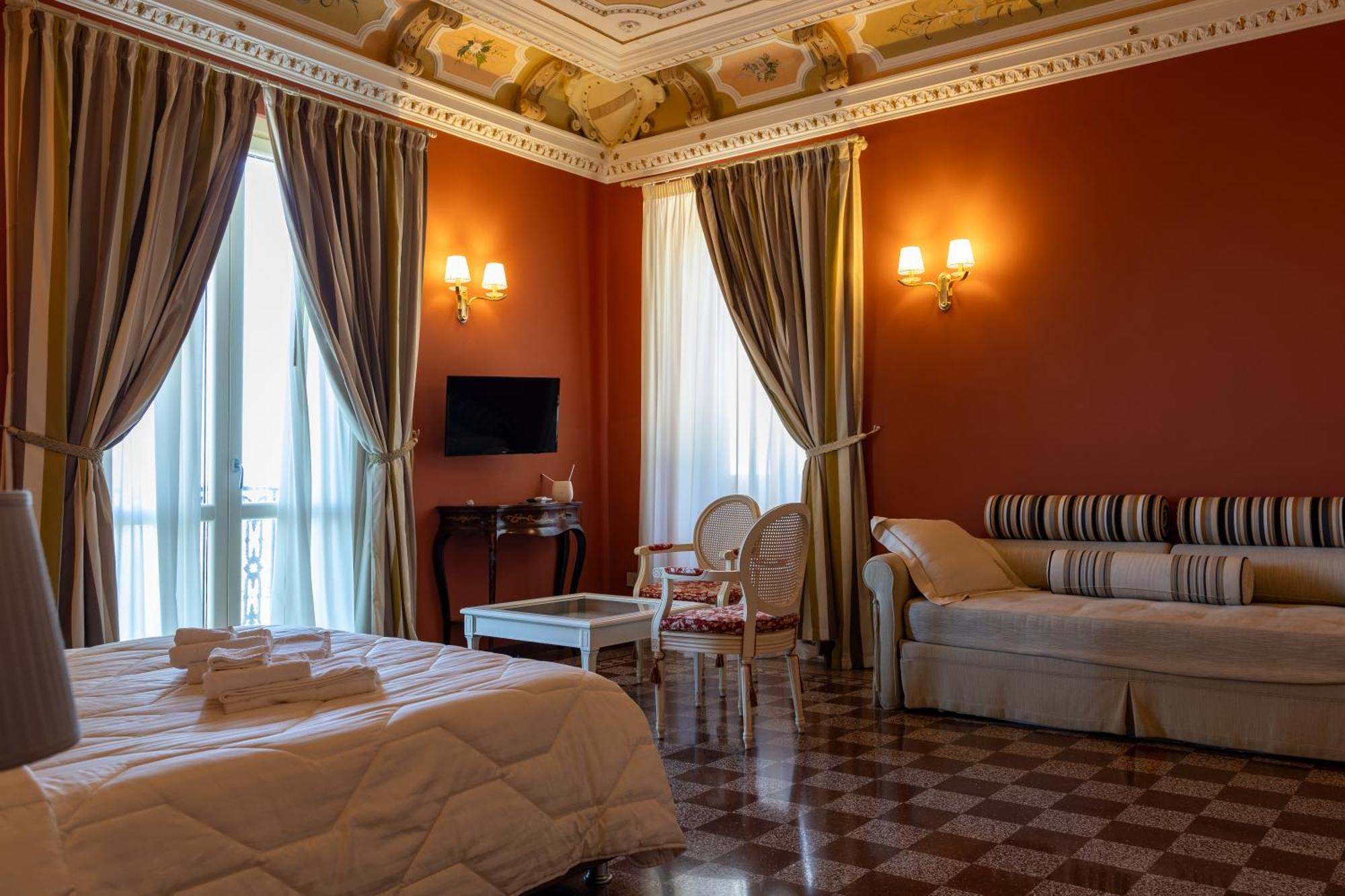 Dimora Le Pietre Del Mare Hotell Pizzo  Exteriör bild